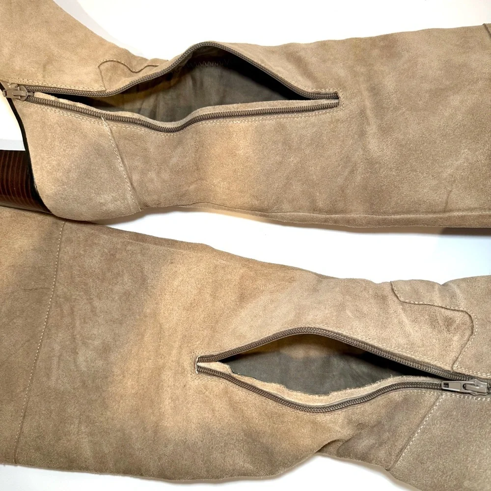 Lord & Taylor 424 Fifth Mikayla Tan Suede Knee High Boots W Block Heel, Sz 8.5